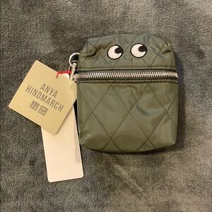 Anya Hindmarch X Uniqlo Packable Bag in Olive